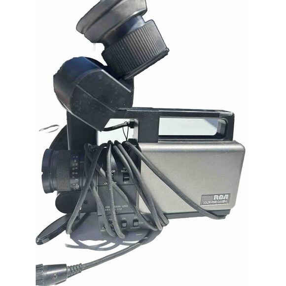 Vintage RCA CKC-018 Video Camera Untested With Vtg Bell & Howell Microphone Unt. - Picture 2 of 11